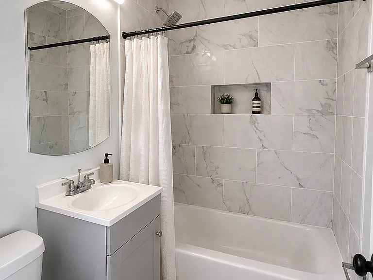 3328 Commonwealth Ave — Photo 13