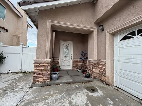 2nd image of 10128 Camino De Rosa