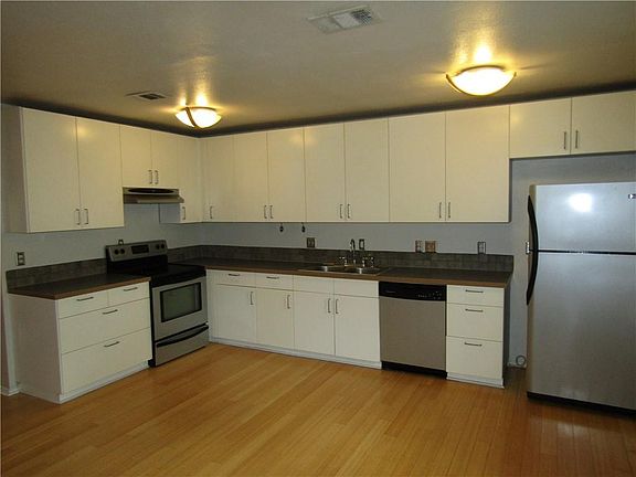 4th image of 2308 La Casa Dr #A