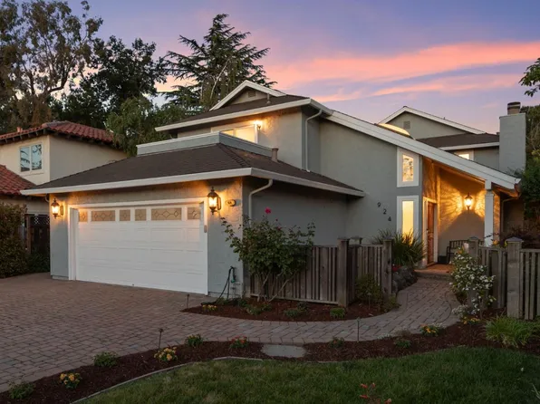 924 Terrace Dr, Los Altos, CA 94024