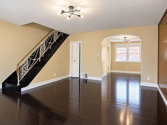 2nd image of 6623 Erdrick St
