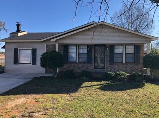 901 Spring Ct SW, Decatur, AL 35603