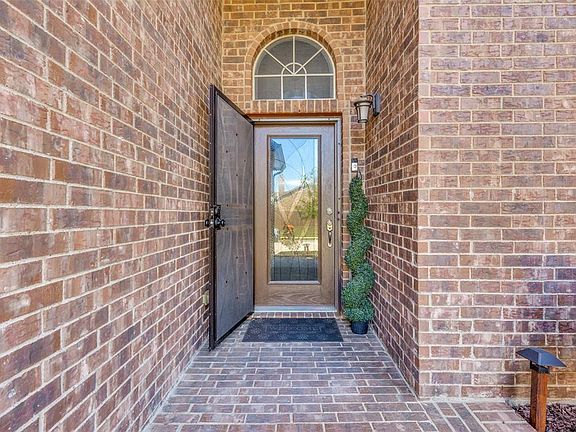 Stunning entryway