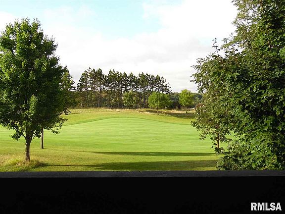 2nd image of 4559 Thornhill