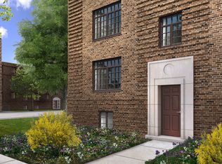 2823 N Leavitt St APT 402, Chicago, IL 60618