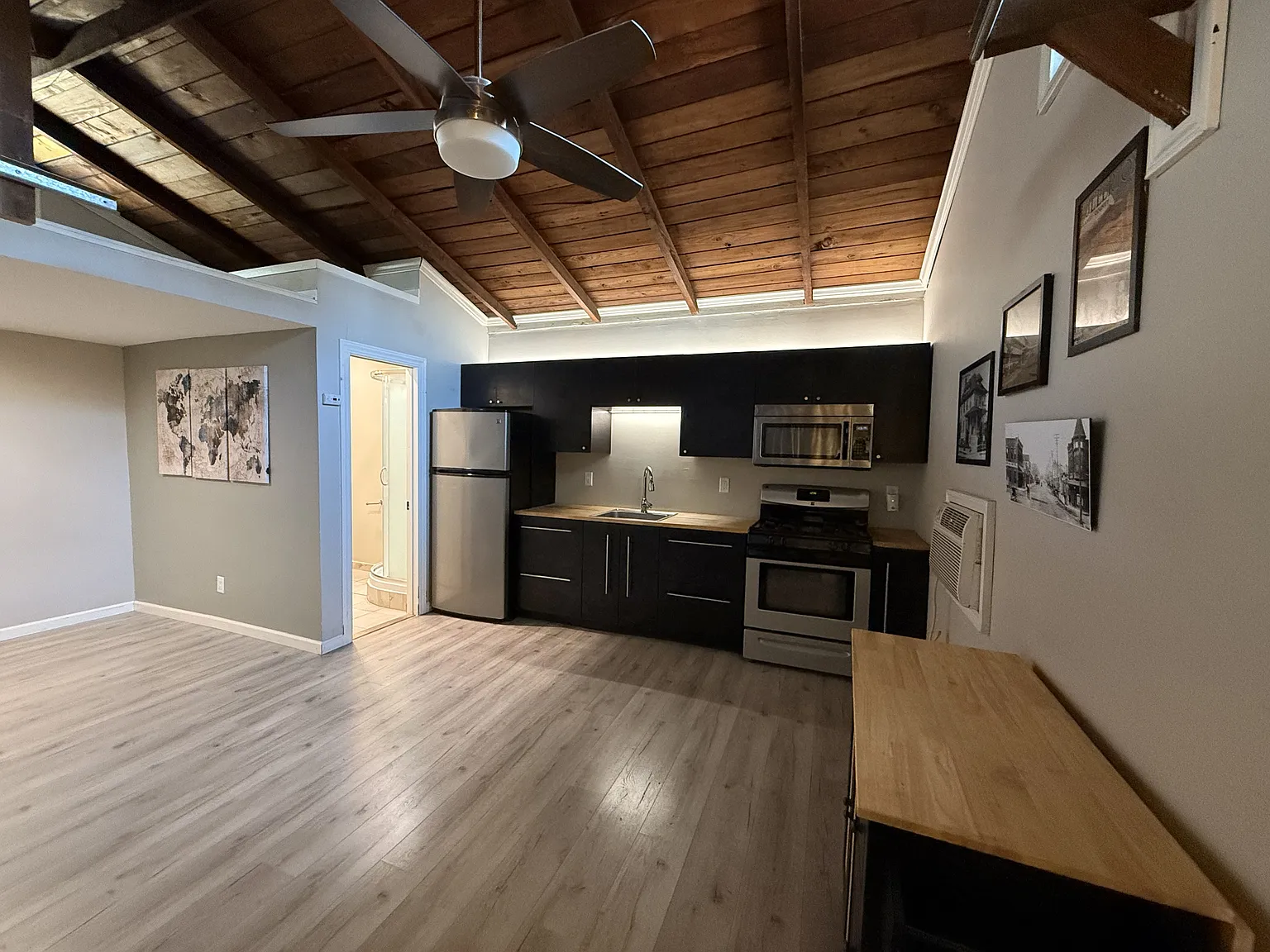 Drake Ave. 214 - ADU — Photo 2
