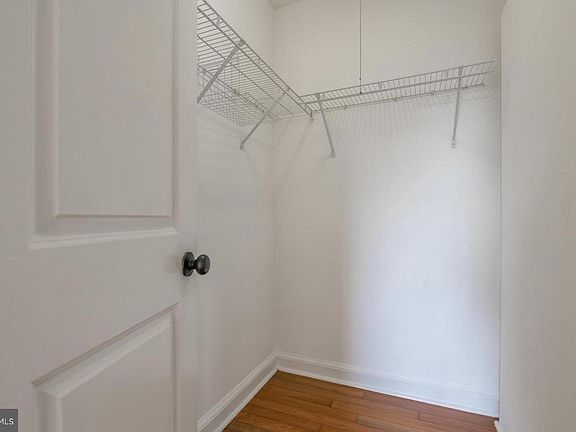 2nd image of 922 S Washington St APT 110