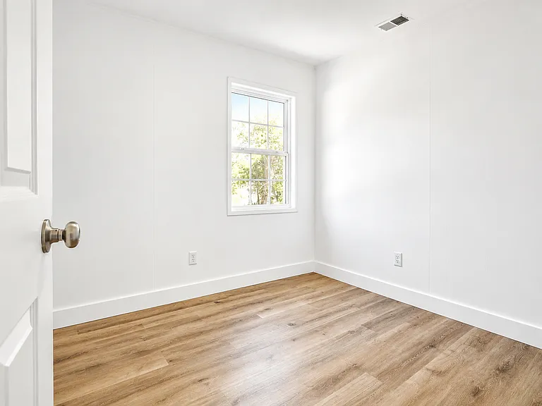 1533 Alpha Ct — Photo 5
