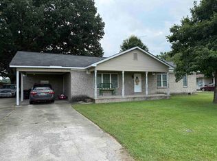 15474 Main St, Town Creek, AL 35672