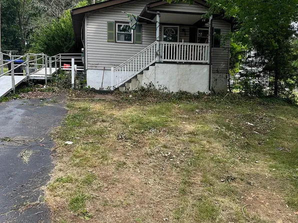 1740 Peach St, Upper Chichester, PA 19061