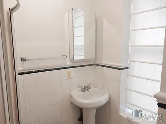 Rented by (Legacy) NY Quality Living Uptown | media 21