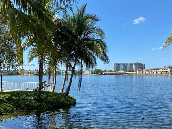 1400 NE 191st St APT 204, Miami, FL 33179