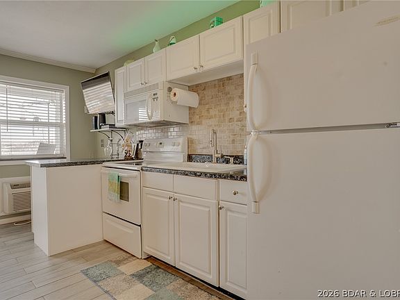 5th image of 91 Wheel House Cir Unit 14