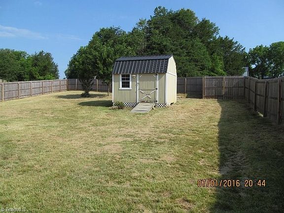 5th image of 3609 Pertland Trl
