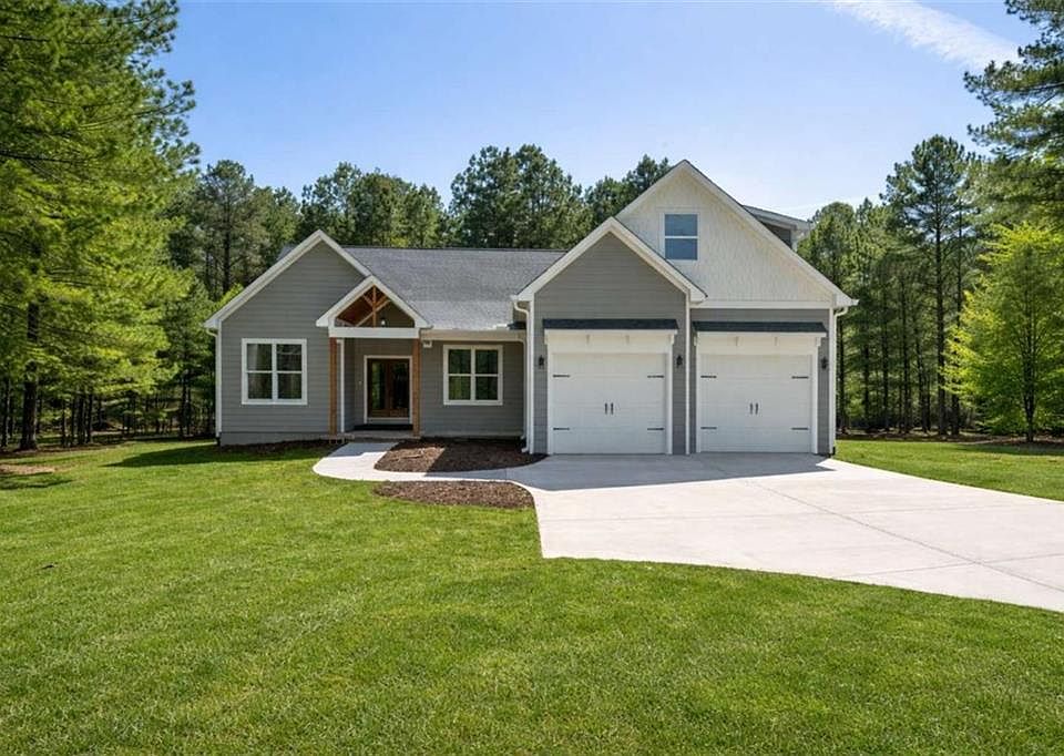 1st image of 452 Puckett Rd SE