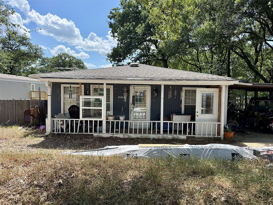 1st image of 235 Wildwind St