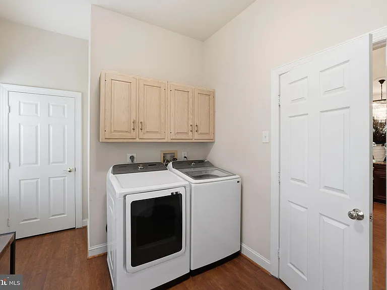 13010 Boswell Ct — Photo 13
