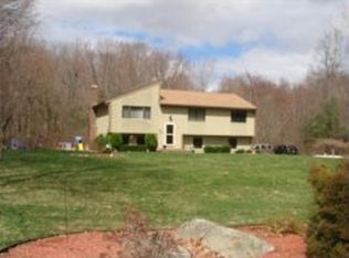 15 Spak Rd, Willington, CT 06279