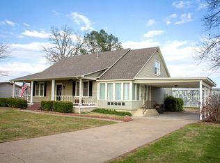 223 N Broadway St, Obion, TN 38240