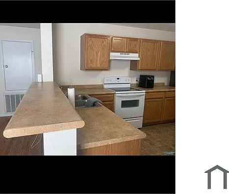 165 Cloverbrook Dr — Photo 5