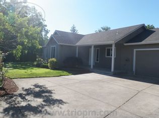 1070 Cal Young Rd, Eugene, OR 97401