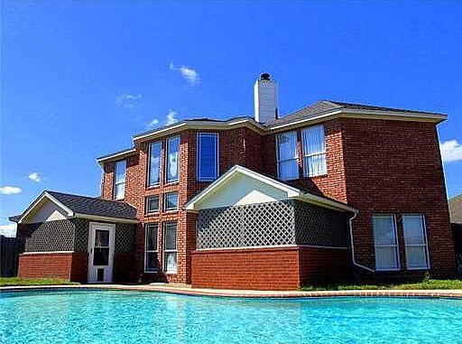 2nd image of 8122 Etienne Dr