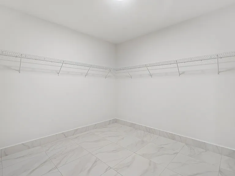 155 Chelsea — Photo 5