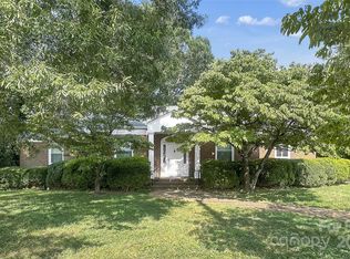 208 N Gaston St, Kings Mountain, NC 28086