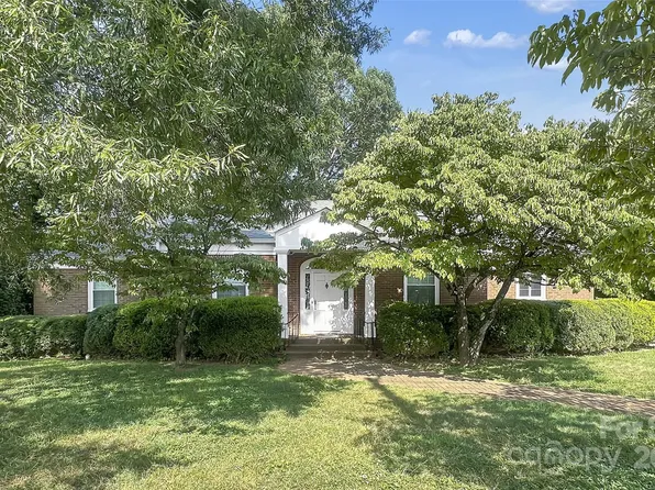 208 N Gaston St, Kings Mountain, NC 28086