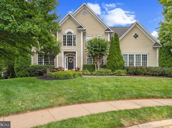15006 Ransom Oaks Ct, Gainesville, VA 20155