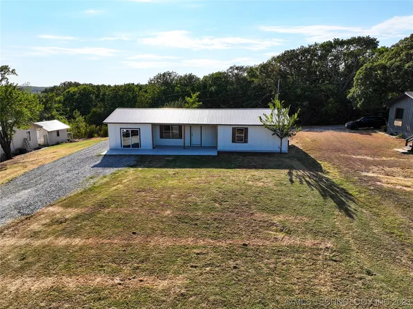 3198 Osage Rd, Sulphur, OK 73086