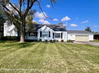 20220 Gratiot Rd, Merrill, MI 48637