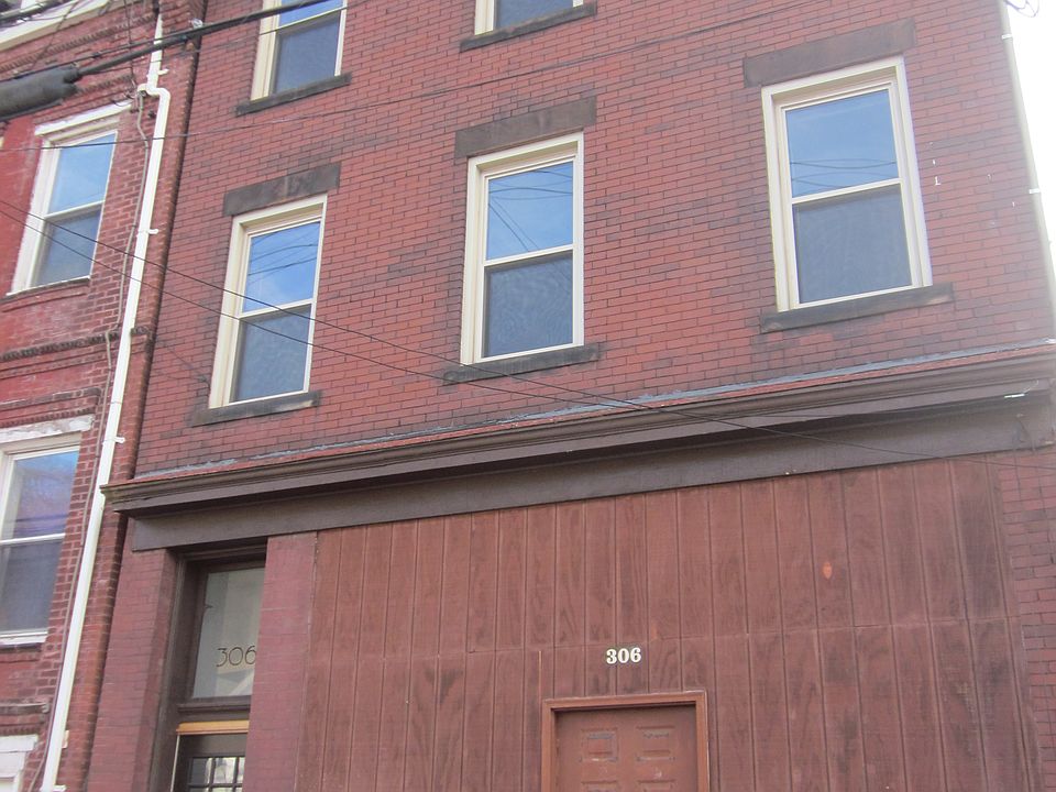 Saline Street View