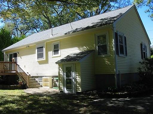 2nd image of 37 Woodland Ave