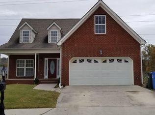 1718 Sterling Oaks Ln, Chattanooga, TN 37421