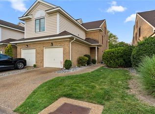 126 Genoa Dr, Hampton, VA 23664