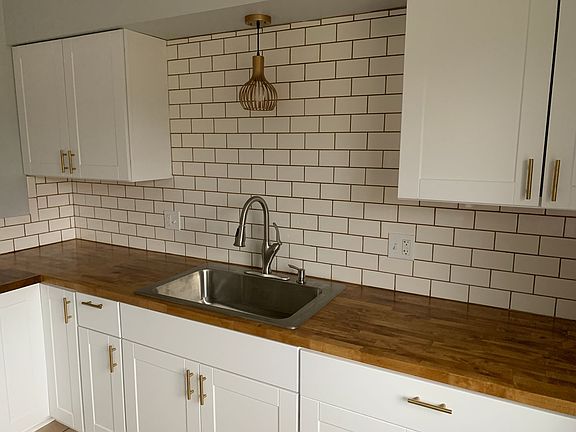 5th image of 3006 Harwick Dr APT 8