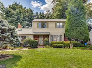 209 Harvest Rd, Cherry Hill, NJ 08002