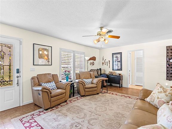 5th image of 9555 Frangipani Dr