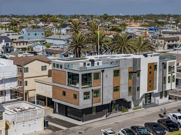 16811 14th St, Sunset Beach, CA 90742