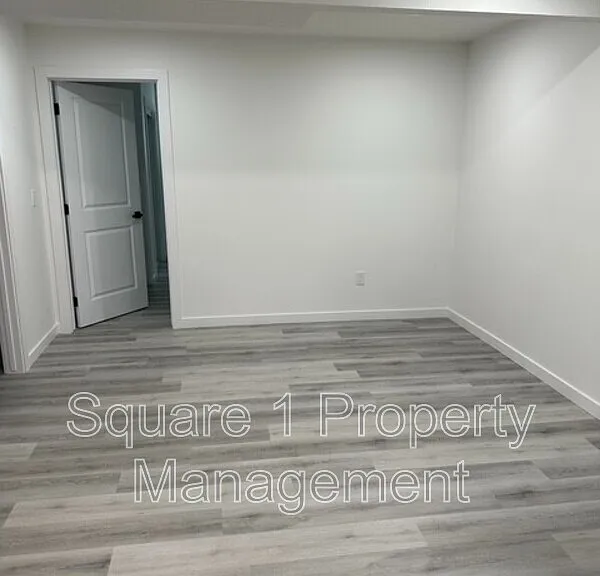 225a St NW #9846 — Photo 3