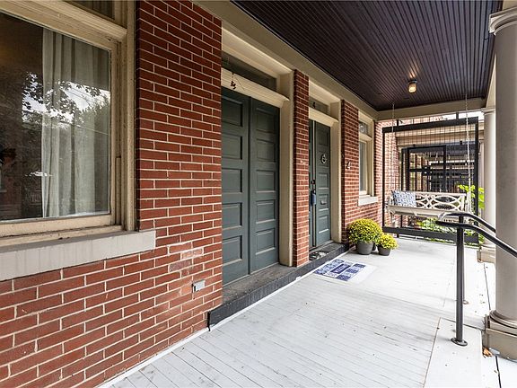 4th image of 4 Clarendon Pl
