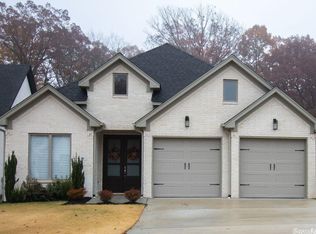 29 Piper Ln, Little Rock, AR 72223