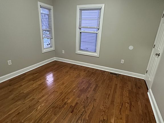 4th image of 691 Elm St #1E