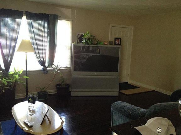 2nd image of 141 Cummins Dr