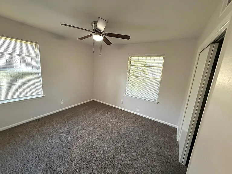 7842 Overridge Dr — Photo 12