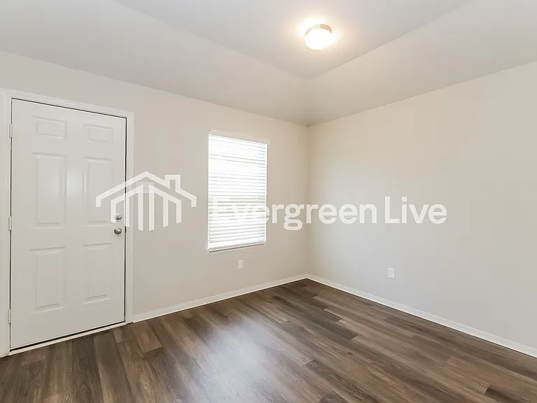 5421 Yukon Dr — Photo 5