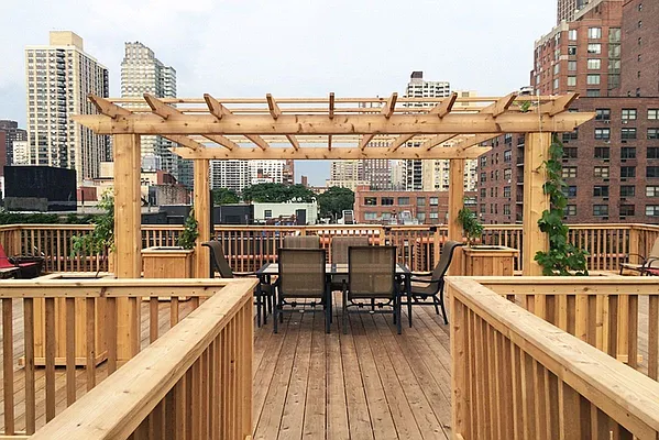 Rented by Compass | media 10