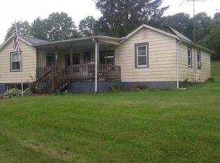 5925 Hudson Dr, Strattanville, PA 16258