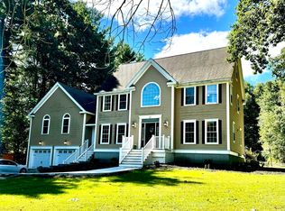 82 NW Main St, Douglas, MA 01516